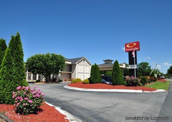 Econo Lodge Princess Anne Exterior photo